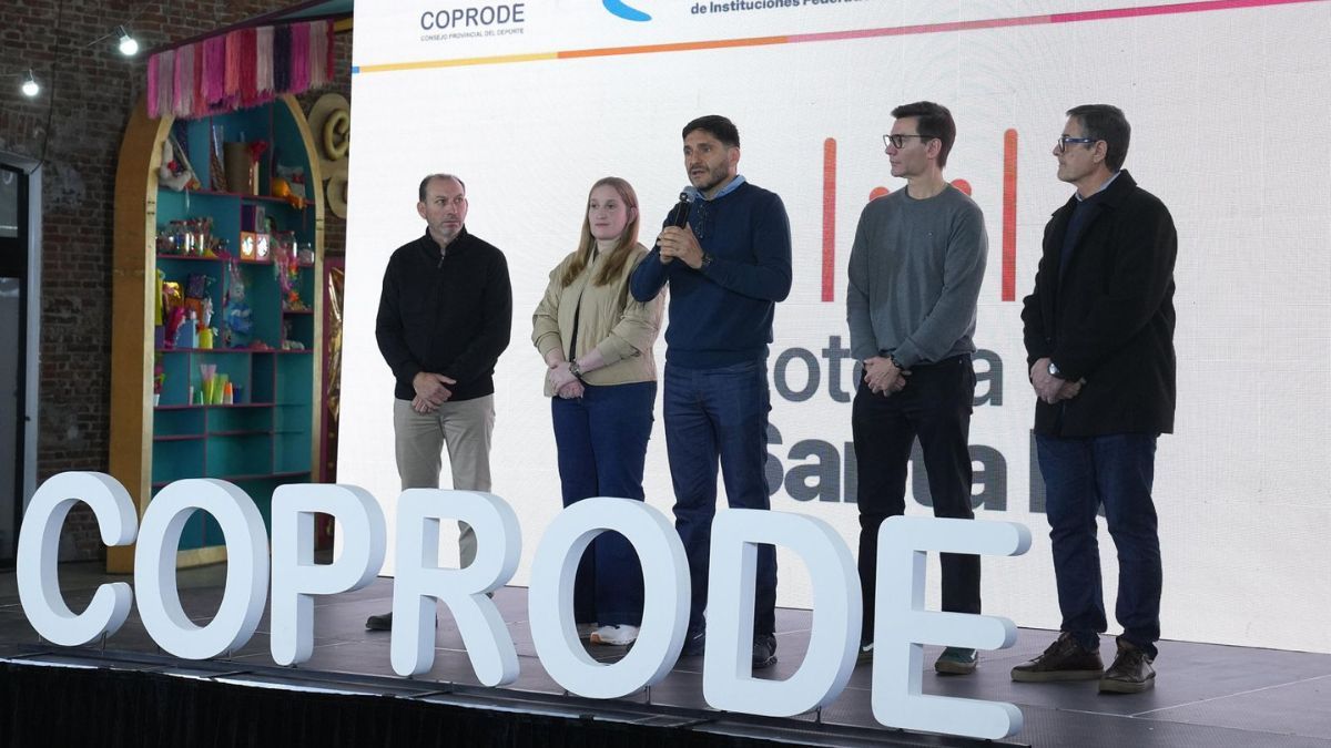 Más de 350 dirigentes deportivos de toda la provincia participaron del Segundo Congreso para Dirigentes Deportivos en La Redonda.&nbsp;