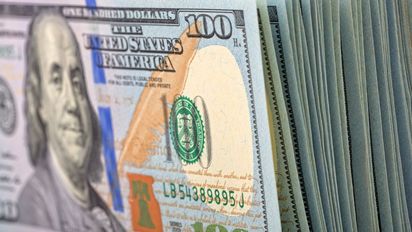 ¿Se despertó el dólar blue? Sigue subiendo y volvió a acercarse a los $1.200