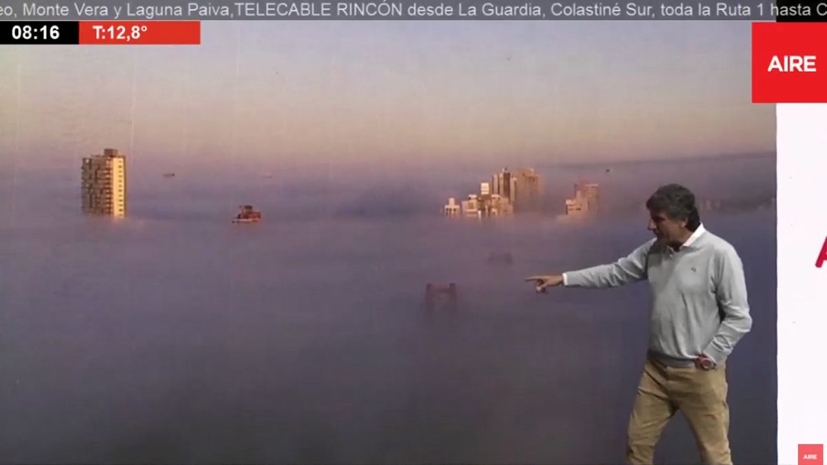 El martes amaneció con una intensa niebla en la ciudad.