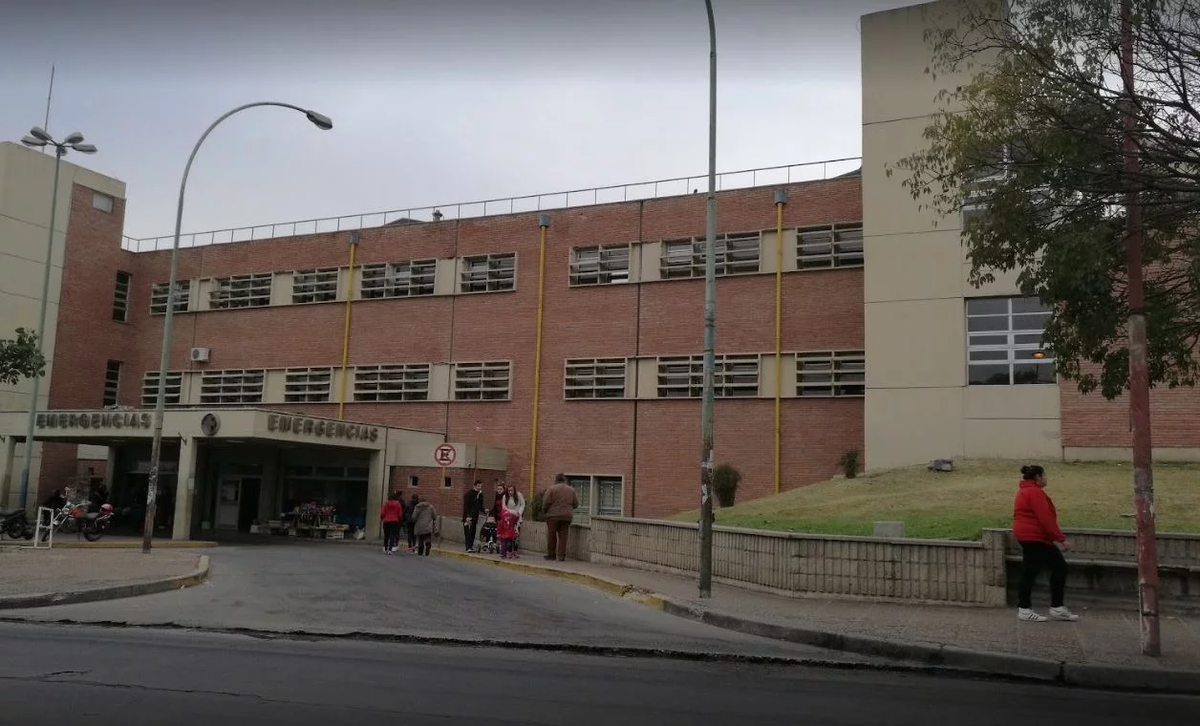 Córdoba: una nena de seis años murió al clavarse un vaso de vidrio en el pecho