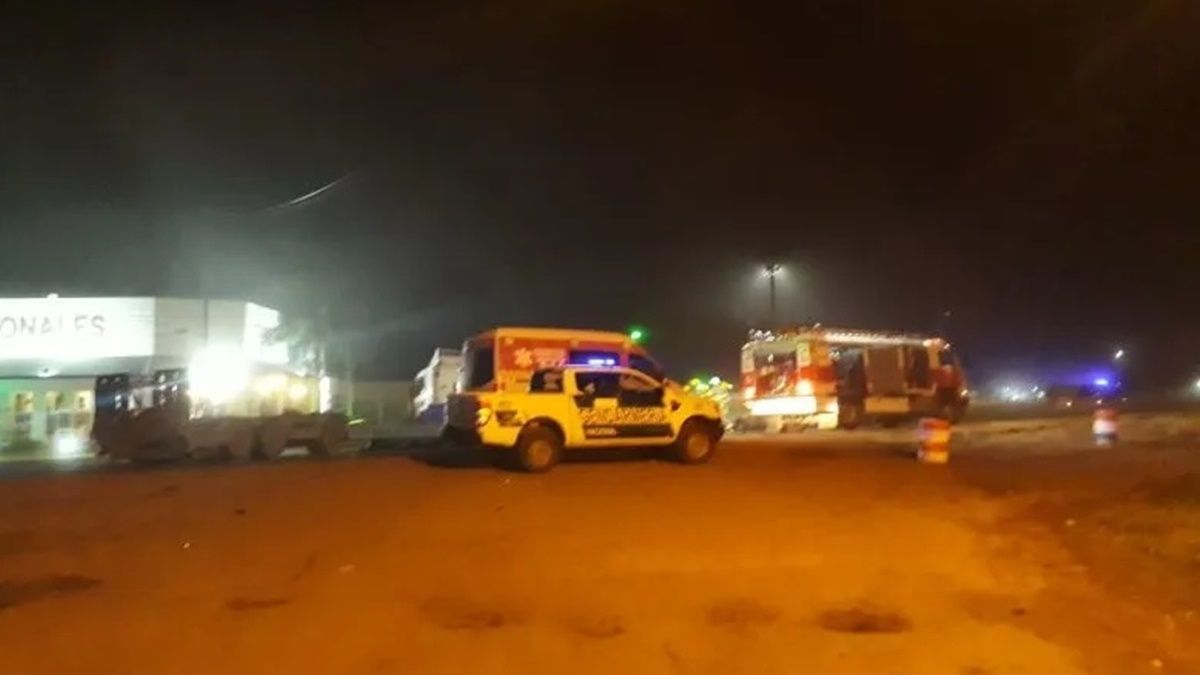 El impresionante accidente se produjo en la ruta nacional 34, a la altura del km 258, en jurisdicción de Sunchales. El impresionante accidente se produjo en la ruta nacional 34, a la altura del km 258, en jurisdicción de Sunchales.