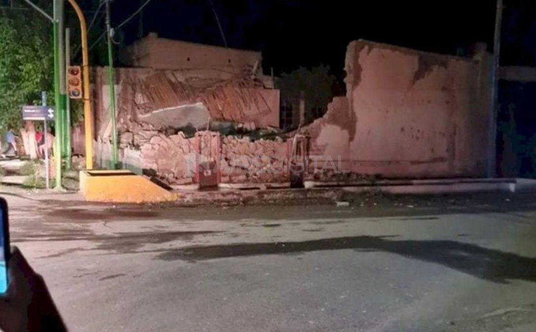 El presidente anunció la construcción de 1.800 viviendas y la entrega de 400 millones de pesos.