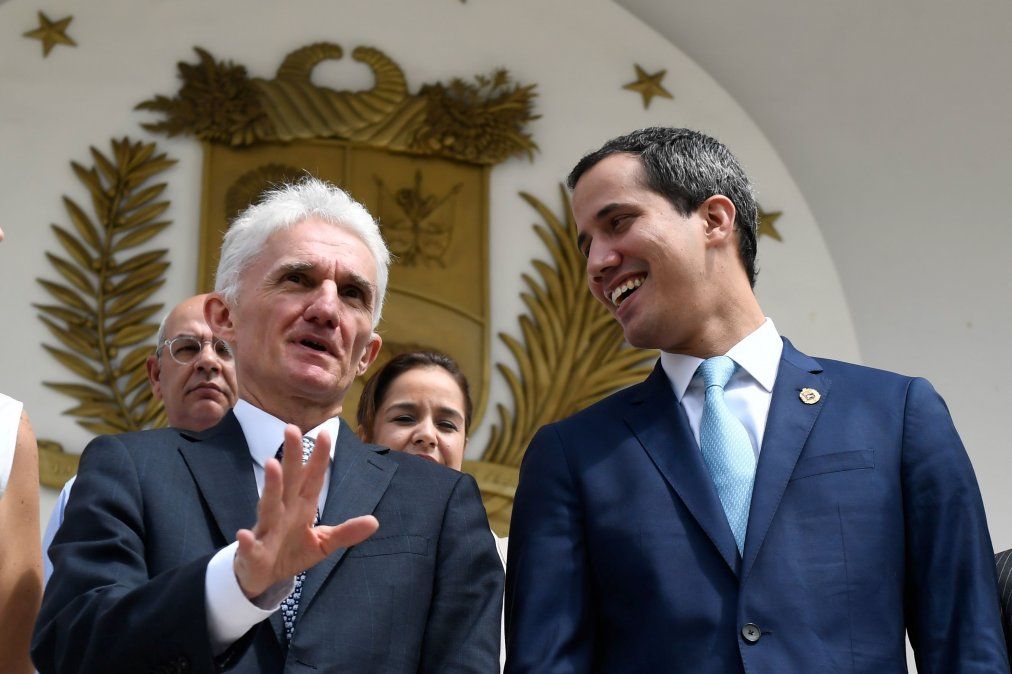 El jefe de asuntos humanitarios de la ONU se reunió con Guaidó en Venezuela