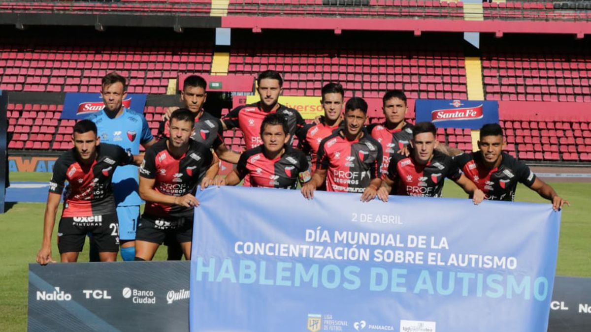 Colón y Argentinos Juniors juegan este domingo por la Copa de la Liga