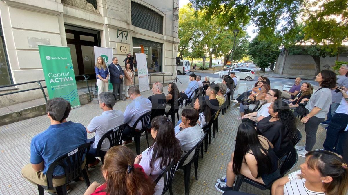 El acto se llevó en la explanada de Capital Activa