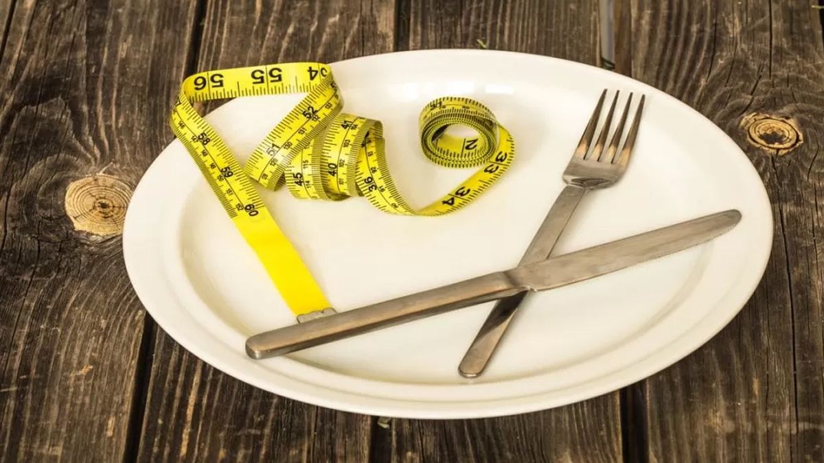 Una de cada 3 mujeres jóvenes padece trastornos alimenticios, cifra que se incrementó en cuarentena