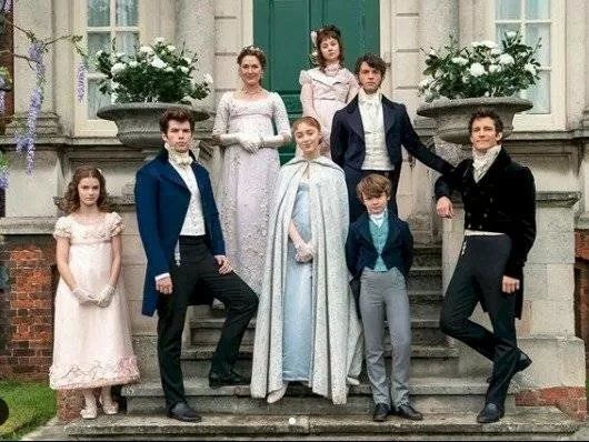 La familia Bridgerton se enfrenta a las dificultades de pertenecer a la alta sociedad inglesa, llena de glamour, secretos y chismes que ponen en peligro el futuro de los herederos. - Instagram