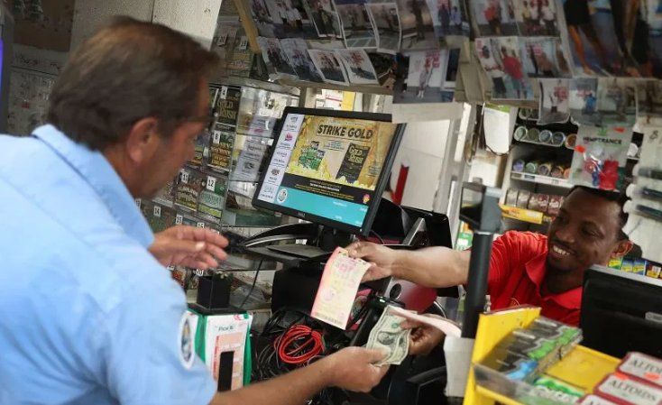 Ganó la lotería y ahora ayudará a los desamparados