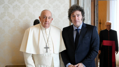 Se conoció que Javier Milei viajará al Vaticano para despedir al papa Francisco