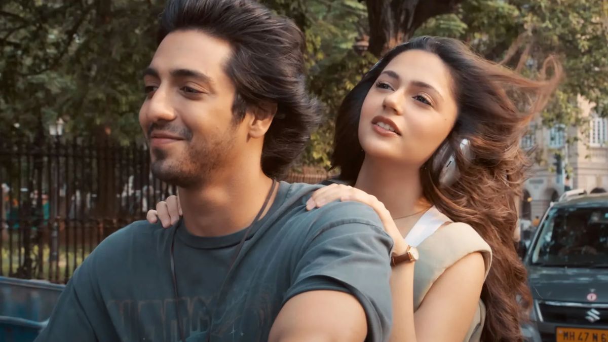 "Saiyaara" se estrenó en 2025 y tiene una duración de 156 minutos. "Saiyaara" se estrenó en 2025 y tiene una duración de 156 minutos.