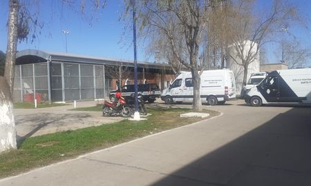 Esta noche, los presos serán alojados en un centro de detención de Buenos Aires y luego serán distribuidos a los penales federales. Esta noche, los presos serán alojados en un centro de detención de Buenos Aires y luego serán distribuidos a los penales federales.