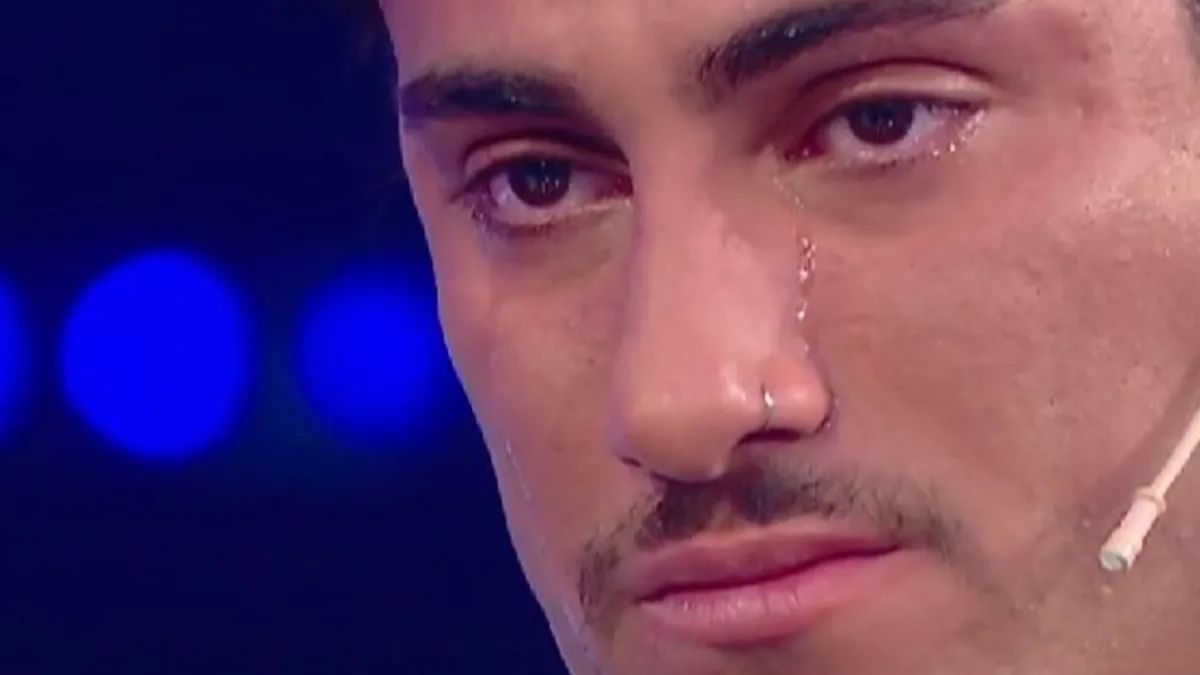 Tomás Holder escribió un polémico mensaje en sus redes sociales y preocupó a sus fans.