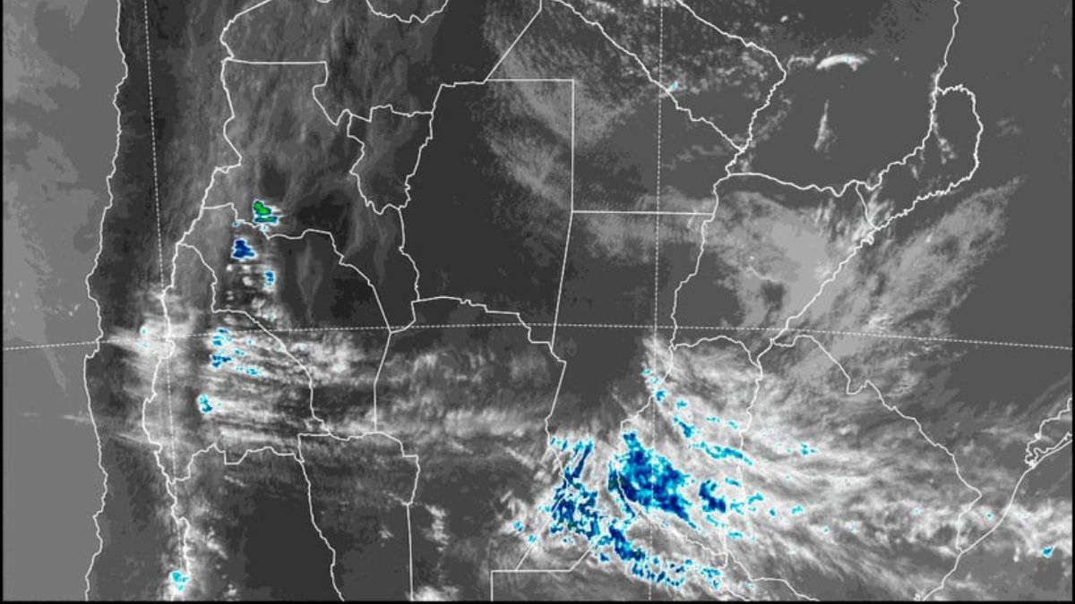 La imagen satelital del pronóstico del tiempo muestra abundante nubosidad en el sur de la provincia, mientras que el centro y norte de Santa Fe se mantienen con nubosidad variable. La imagen satelital del pronóstico del tiempo muestra abundante nubosidad en el sur de la provincia, mientras que el centro y norte de Santa Fe se mantienen con nubosidad variable.