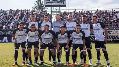 Copa Federación de fútbol: comenzaron los cuartos de final en ambas ramas