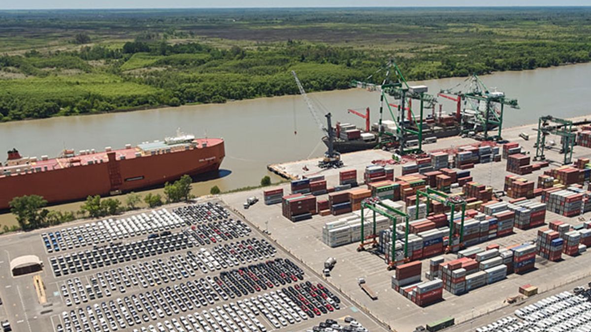 La terminal Zarate, de donde partió parte del cargamento.