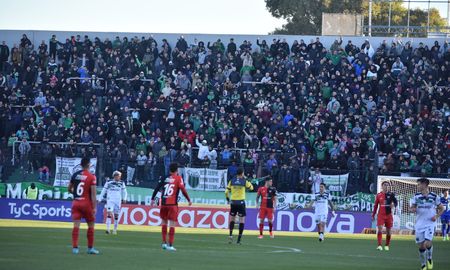 Colón volvió a perder de visitante y Nueva Chicago es el nuevo líder de la zona B de la Primera Nacional. Foto: Prensa Chicago. Colón volvió a perder de visitante y Nueva Chicago es el nuevo líder de la zona B de la Primera Nacional. Foto: Prensa Chicago.