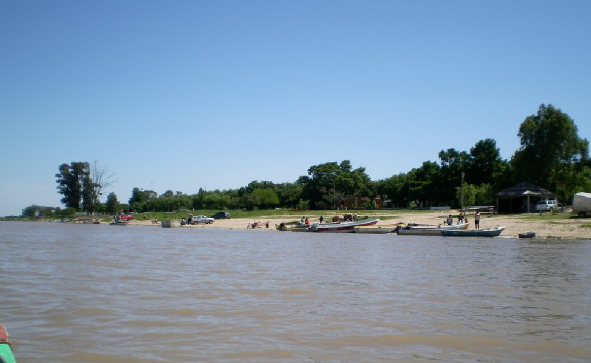 Arocena cuenta con un hermoso paisaje natural conformado por la Laguna Coronda y la vegetación que la rodea.