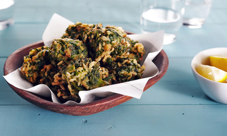 Cómo hacer buñuelos de espinaca y queso: la receta fácil y económica Cómo hacer buñuelos de espinaca y queso: la receta fácil y económica