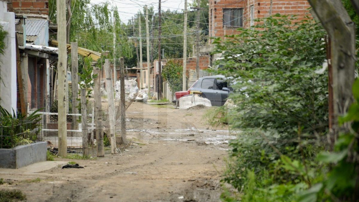 Pasaje San Cayetano al 1500 bis, la zona de Rosario donde ocurrió el doble homicidio que terminó con la vida de Leopoldo Jacinto Medina (36) y Uriel Luciano Aguirre (16).
