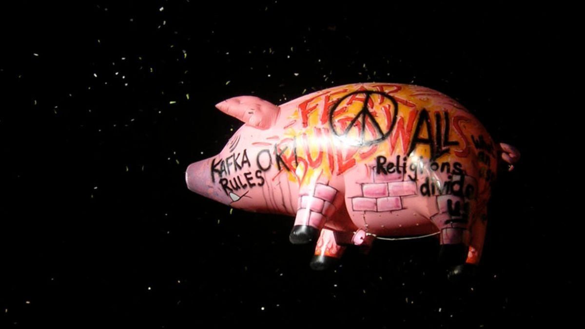 Roger Waters utiliza el chancho inflable en sus conciertos hasta el día de hoy Roger Waters utiliza el chancho inflable en sus conciertos hasta el día de hoy