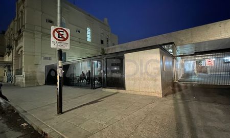 El joven malherido ingresó a la guardia del Hospital Cullen cerca de la medianoche del miércoles desde Santo Tomé. El joven malherido ingresó a la guardia del Hospital Cullen cerca de la medianoche del miércoles desde Santo Tomé.