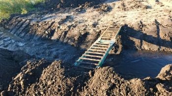 Al menos tres cortes fueron registrados en la Ruta Provincial 13 de Santa Fe, cuya calzada es de tierra.