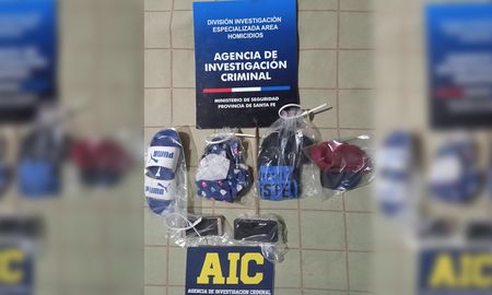 En las pesquisas encontraron elementos de importancia para la causa. En las pesquisas encontraron elementos de importancia para la causa.