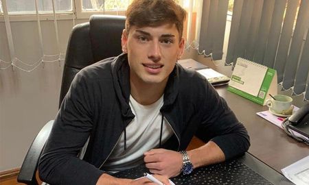 Pierotti dio negativo al test de covid y se reincorpora a las prácticas para disputar el partido contra Platense. Pierotti dio negativo al test de covid y se reincorpora a las prácticas para disputar el partido contra Platense.