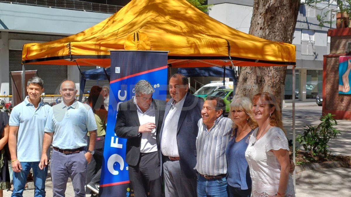 El doctor Moroni, el intendente Juan Pablo Poletti, el doctor Musacchio, y la doctora Uboldi participaron de la jornada. El doctor Moroni, el intendente Juan Pablo Poletti, el doctor Musacchio, y la doctora Uboldi participaron de la jornada. 