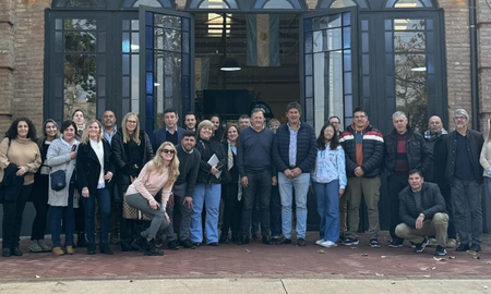 Roly Santacroce junto a representantes de municipios y comunas de Santa Fe. Roly Santacroce junto a representantes de municipios y comunas de Santa Fe.