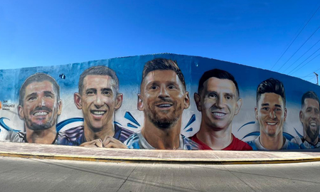 ¡Parece una foto!: El espectacular mural que homenajea a los campeones del mundo. ¡Parece una foto!: El espectacular mural que homenajea a los campeones del mundo.