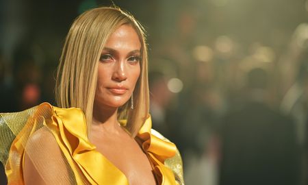 la mujer detras del rol de jennifer lopez en hustlers demanda a productores la mujer detras del rol de jennifer lopez en hustlers demanda a productores
