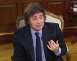 El juez federal Marcelo Martínez de Giorgi resolvió apartar a los querellantes de la causa por la presunta estafa de la criptomoneda $LIBRA, accediendo así a un pedido elevado por la defensa del lobbista Mauricio Novelli. El juez federal Marcelo Martínez de Giorgi resolvió apartar a los querellantes de la causa por la presunta estafa de la criptomoneda $LIBRA, accediendo así a un pedido elevado por la defensa del lobbista Mauricio Novelli.