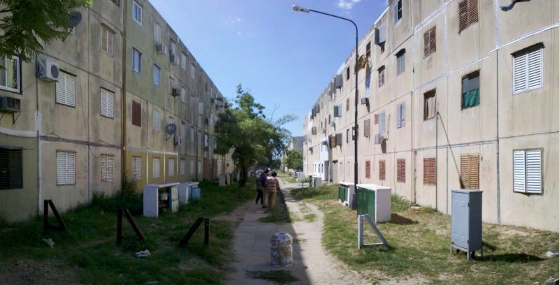 Andaban a los tiros y los detuvieron en barrio Centenario