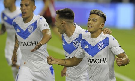 Con gol de Thiago Almada, Vélez derrotó a Patronato por la Copa de la Liga Profesional.
