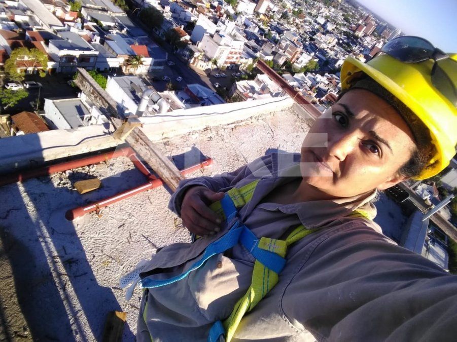 Daniela Zabala aprendió el oficio de su padre, contratista de obra.