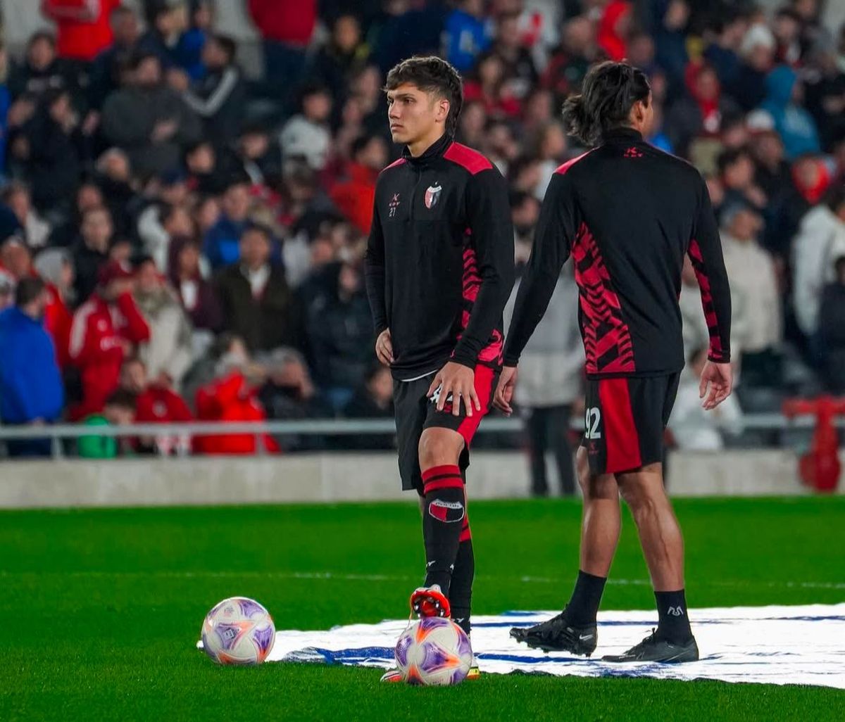 Nicolás Utrera se fue de Colón y es nuevo refuerzo de la Crema. Nicolás Utrera se fue de Colón y es nuevo refuerzo de la Crema.