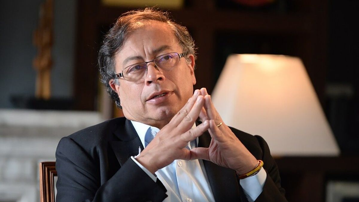 El presidente de Colombia, Gustavo Petro, hizo regresar un avión militar estadounidense que llegó al país sudamericano. El presidente de Colombia, Gustavo Petro, hizo regresar un avión militar estadounidense que llegó al país sudamericano.