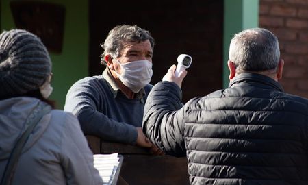 Desde el Ministerio de Salud aconsejaron realizar el aislamiento en caso de tener contacto con pacientes confirmados. Desde el Ministerio de Salud aconsejaron realizar el aislamiento en caso de tener contacto con pacientes confirmados.