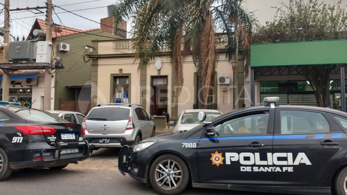 Un Policía Se Enfrentó Con Delincuentes Que Habían Robado Una Moto, Se ...