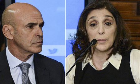 El juez federal de Dolores Alejo Ramos Padilla citó a indagatoria al extitular de la Agencia Federal de Inteligencia (AFI) Gustavo Arribas y su entonces segunda Silvia Majdalani. El juez federal de Dolores Alejo Ramos Padilla citó a indagatoria al extitular de la Agencia Federal de Inteligencia (AFI) Gustavo Arribas y su entonces segunda Silvia Majdalani.