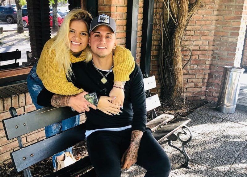 El nuevo “novio” de Morena Rial la mandó al frente con una foto en la cama