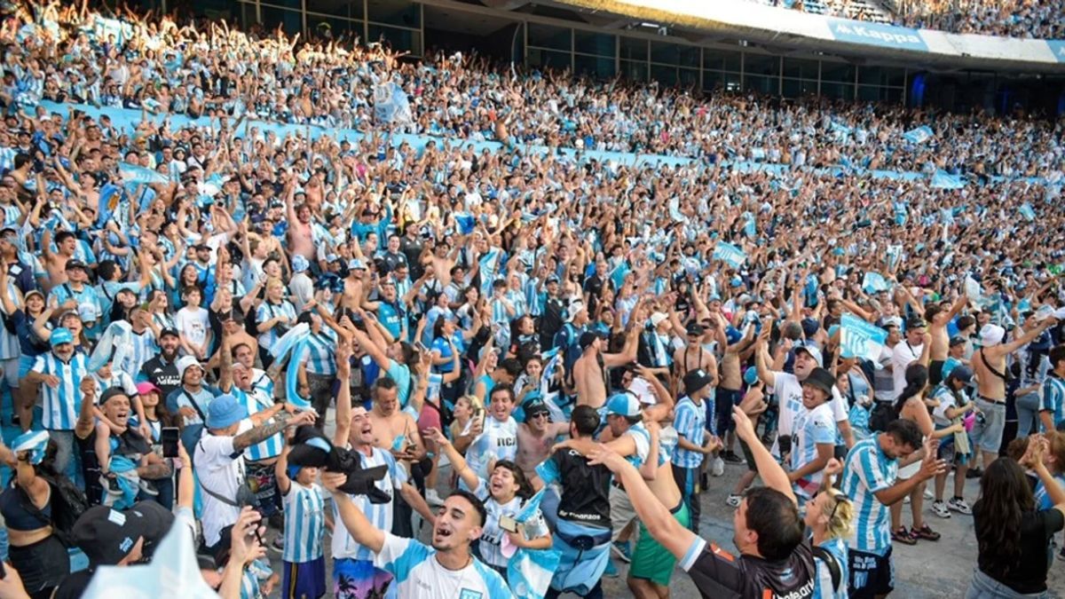 Cuatro hinchas del fútbol argentino no podrán ingresar a los estadios.