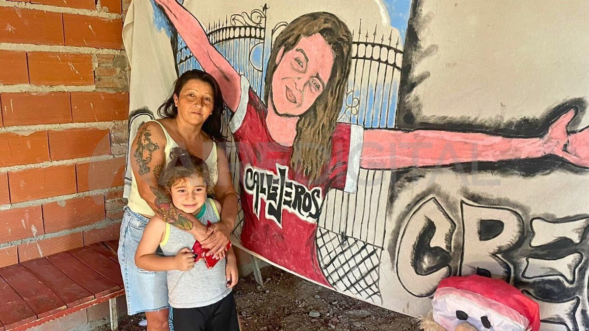 La casa de Agus de barrio Yapeyú se prepara para realizar la suelta de globos y darle regalos a los niños del barrio