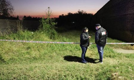 El baldío donde fue hallado el cadáver de la chica que era buscada. El baldío donde fue hallado el cadáver de la chica que era buscada.