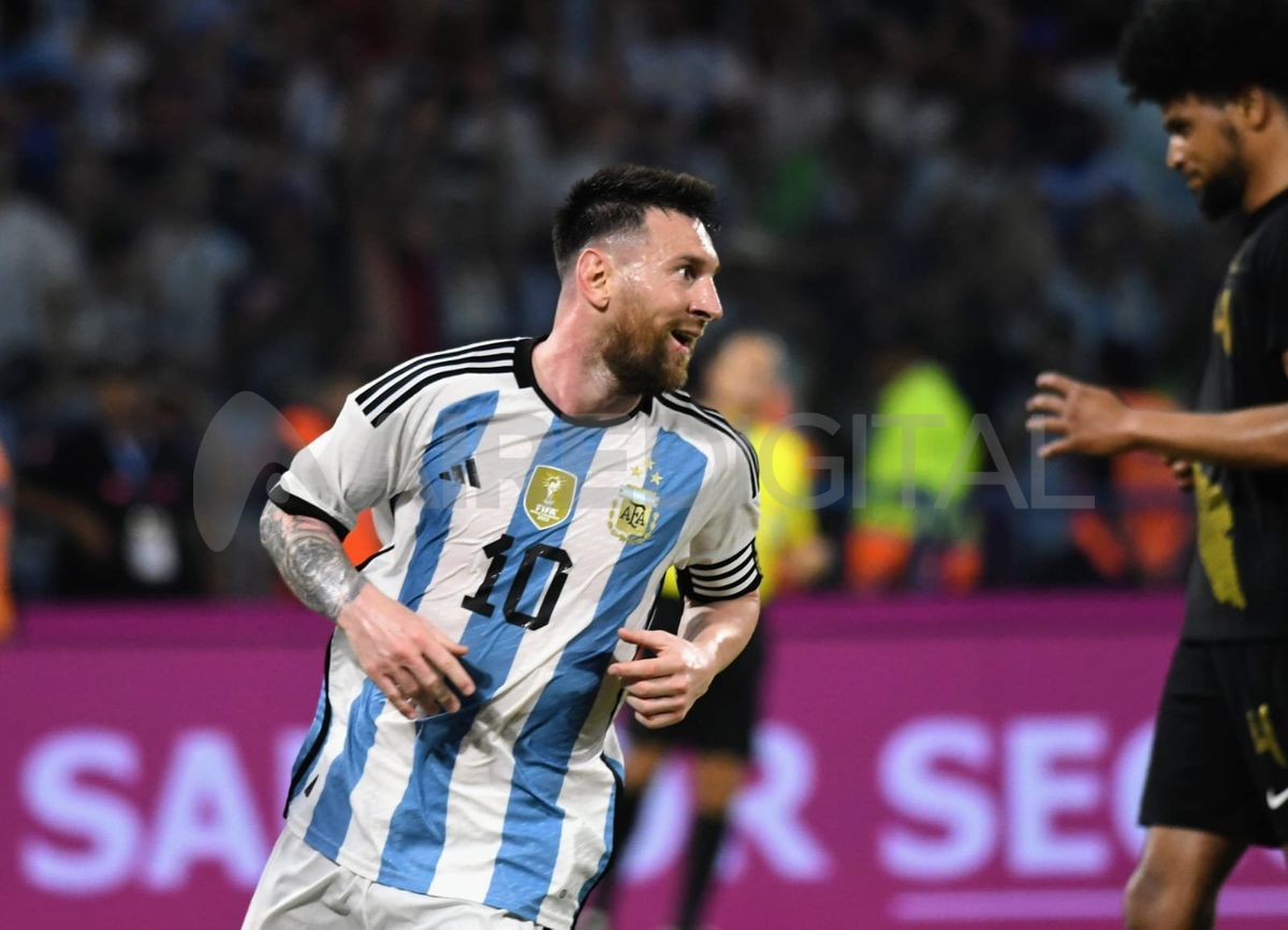 En Newells vuelven a ilusionarse con el posible regreso de Lionel Messi