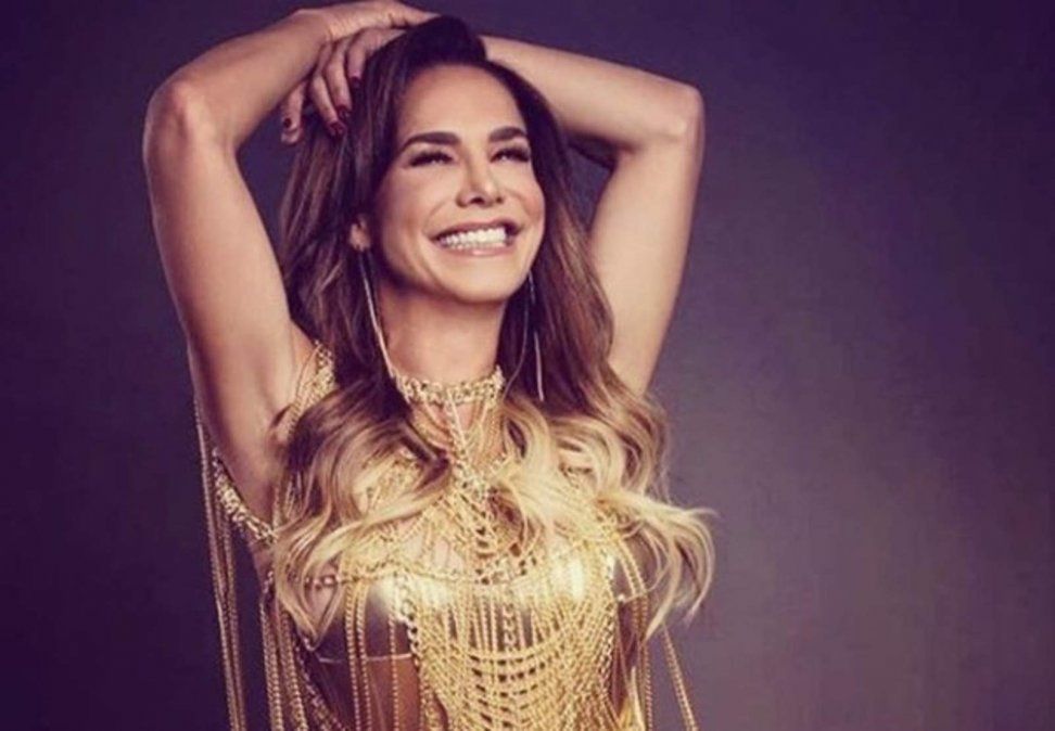 Lis Vega deja sin aliento a sus fans con una ardiente bikini
