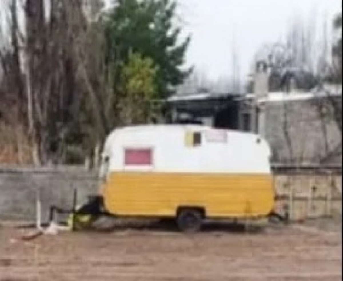 La víctima estaba semiinconsciente, recostada y tapada con unas sábanas