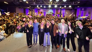 Agustín Pellegrini encabezó un acto en la ciudad de Rosario.