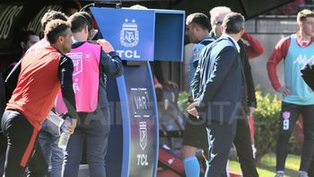 Atento Madelón: confirmaron quién será el árbitro del partido de Unión contra Deportivo Riestra